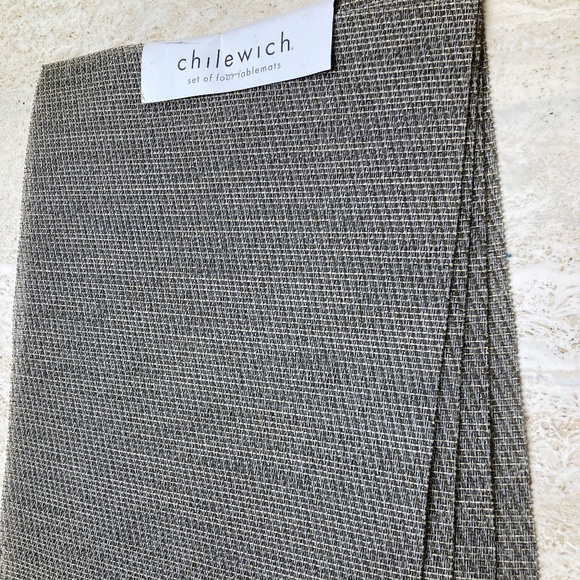 Set of Four Chilewich Tablemats - Picture 1 of 3